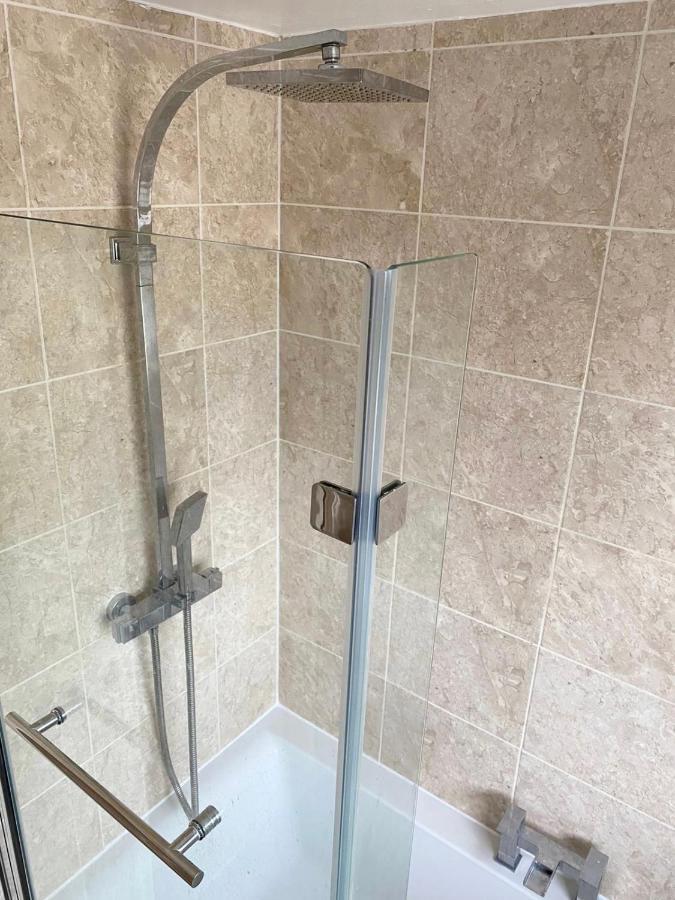 Villa Beautiful Newly Renovated House In Rainham Essex Esterno foto