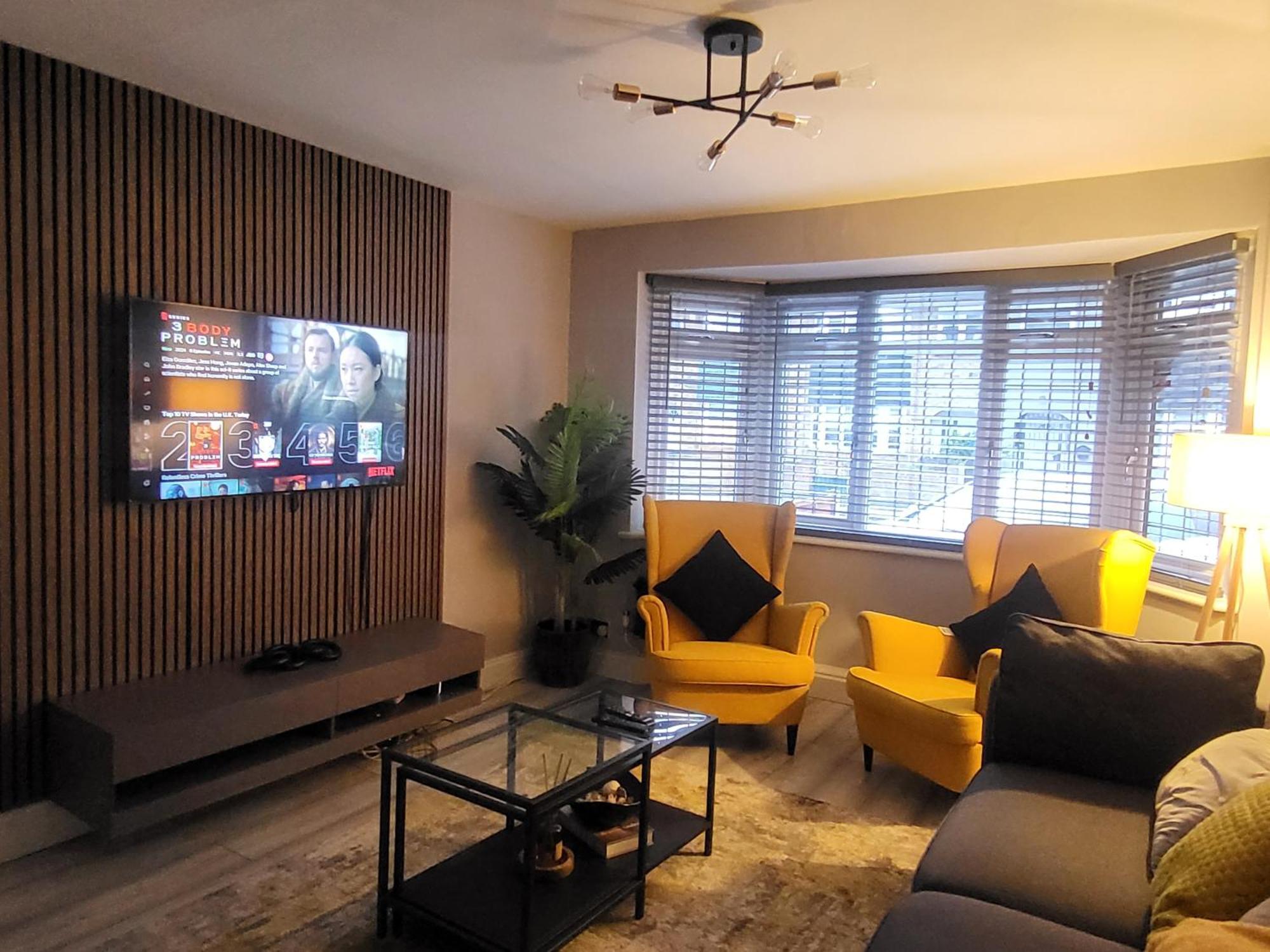 Villa Beautiful Newly Renovated House In Rainham Essex Esterno foto