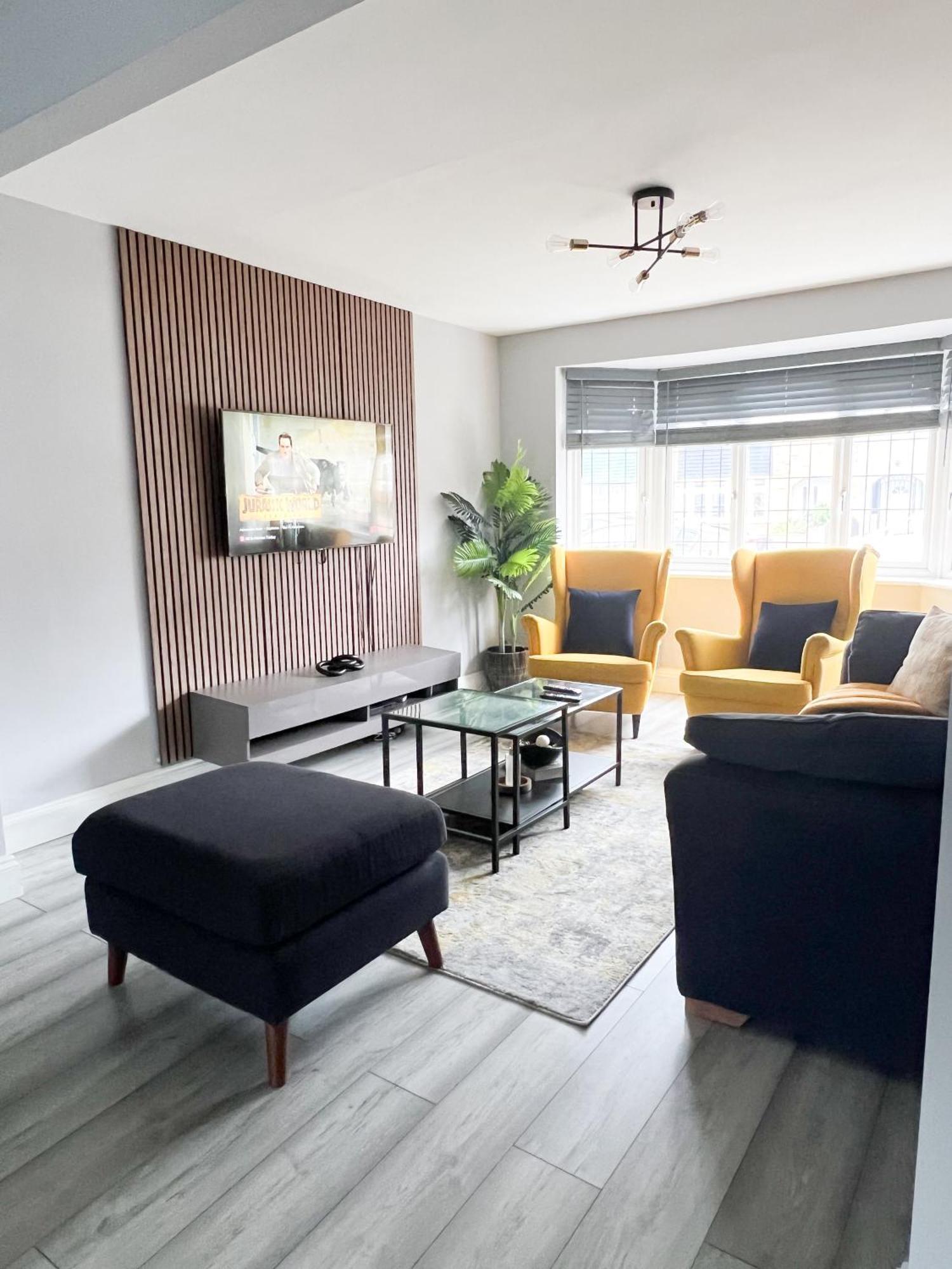 Villa Beautiful Newly Renovated House In Rainham Essex Esterno foto